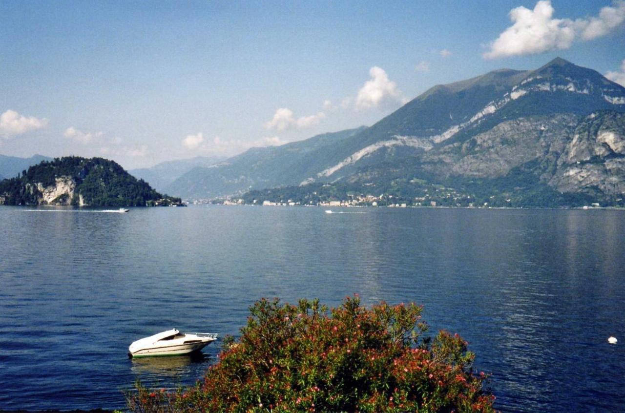 Casa In Riva Al Lago Varenna Exterior foto